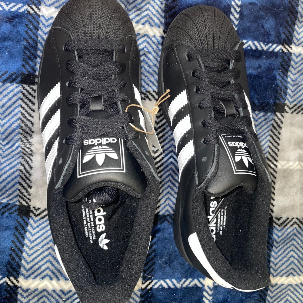 Adidas Unisex Sneakers Black & White Superstar II Size Men 8.5 Women 9.5 NWT - Picture 3 of 10